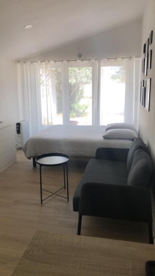 Studio Refait A Neuf Avec Jardin Aigues Mortes 외부 사진